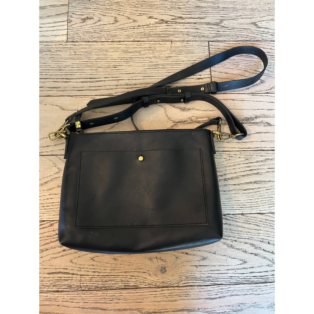 Madewell Black Leather Crossbody Bag Zip Top Brass Hardware G6100